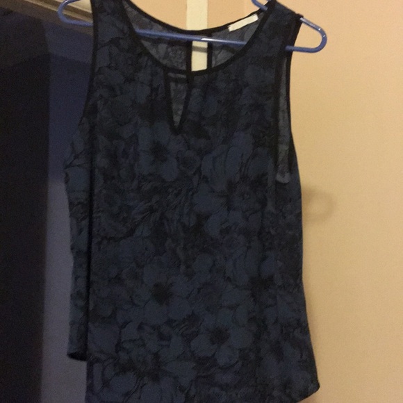 Top/blouse - Picture 1 of 2